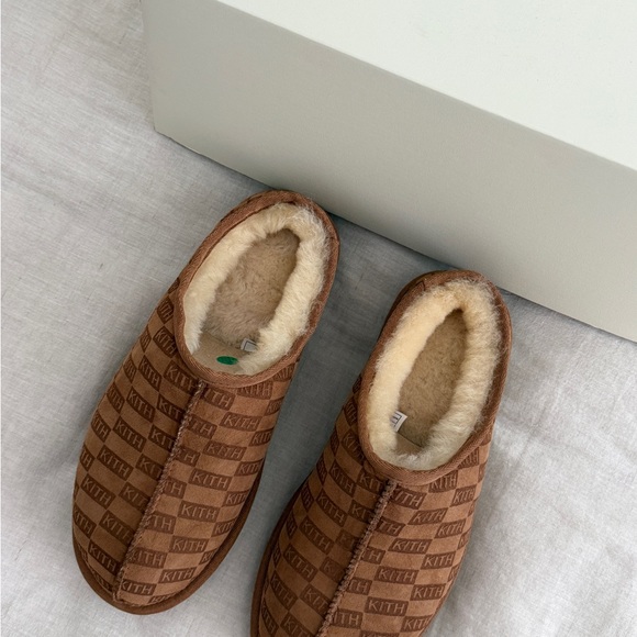 Kith Other - Kith monogram slippers